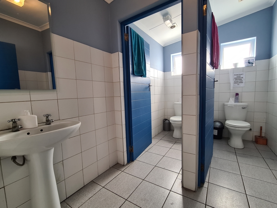 To Let commercial Property for Rent in East Bank Eastern Cape